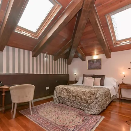 德伊皮托利酒店