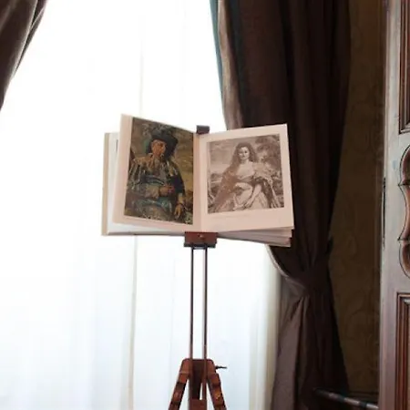 ホテル Dei Pittori トリノ