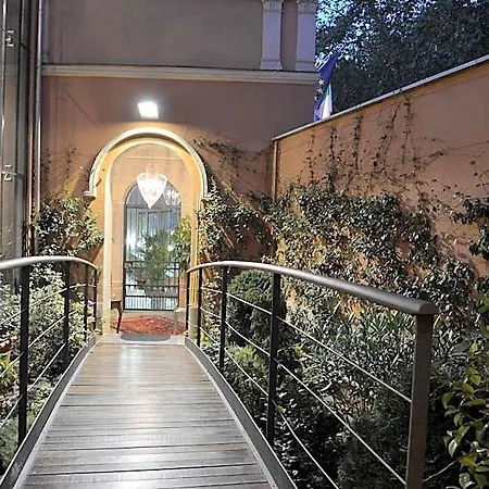 فندق Dei Pittori 4*